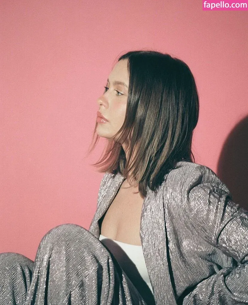 Natasha Bure Onlyfans Photo Gallery 