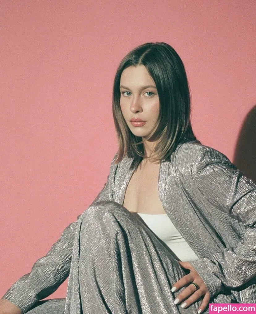 Natasha Bure Onlyfans Photo Gallery 