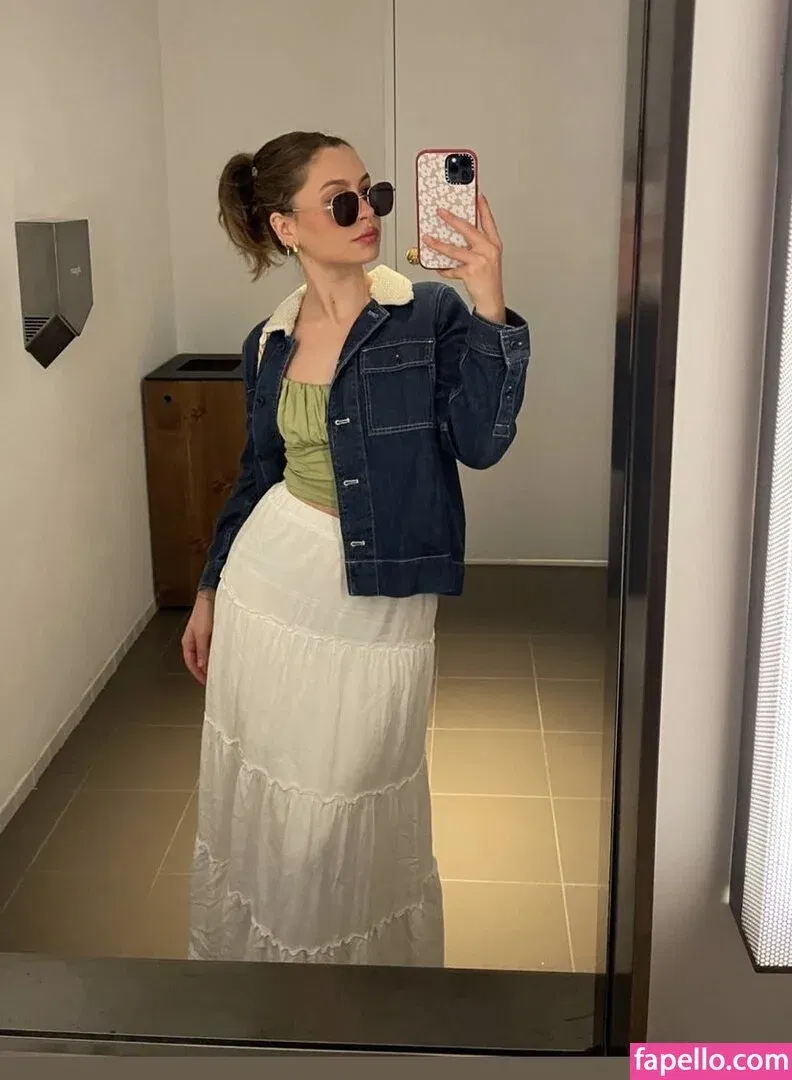 Natasha Bure Onlyfans Photo Gallery 