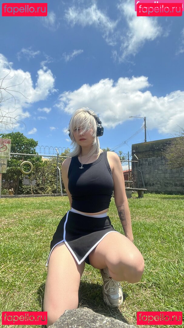 MistyWaifu Nude Onlyfans Photo 11