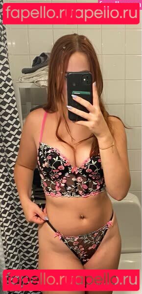 opheliaswe Nude Onlyfans Photo 12