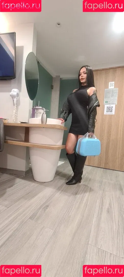 Nicol Loveee Onlyfans Photo Gallery 