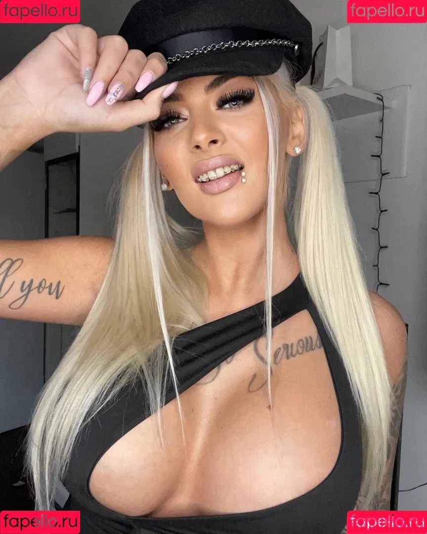 Deminecka Onlyfans Photo Gallery 
