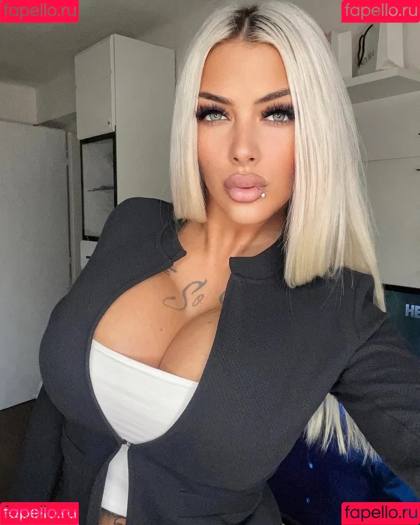 Deminecka Onlyfans Photo Gallery 