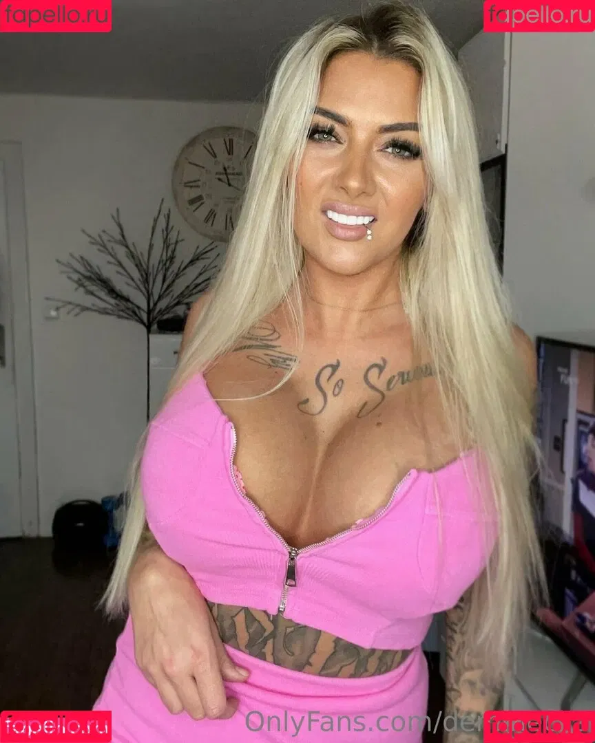 Deminecka Onlyfans Photo Gallery 