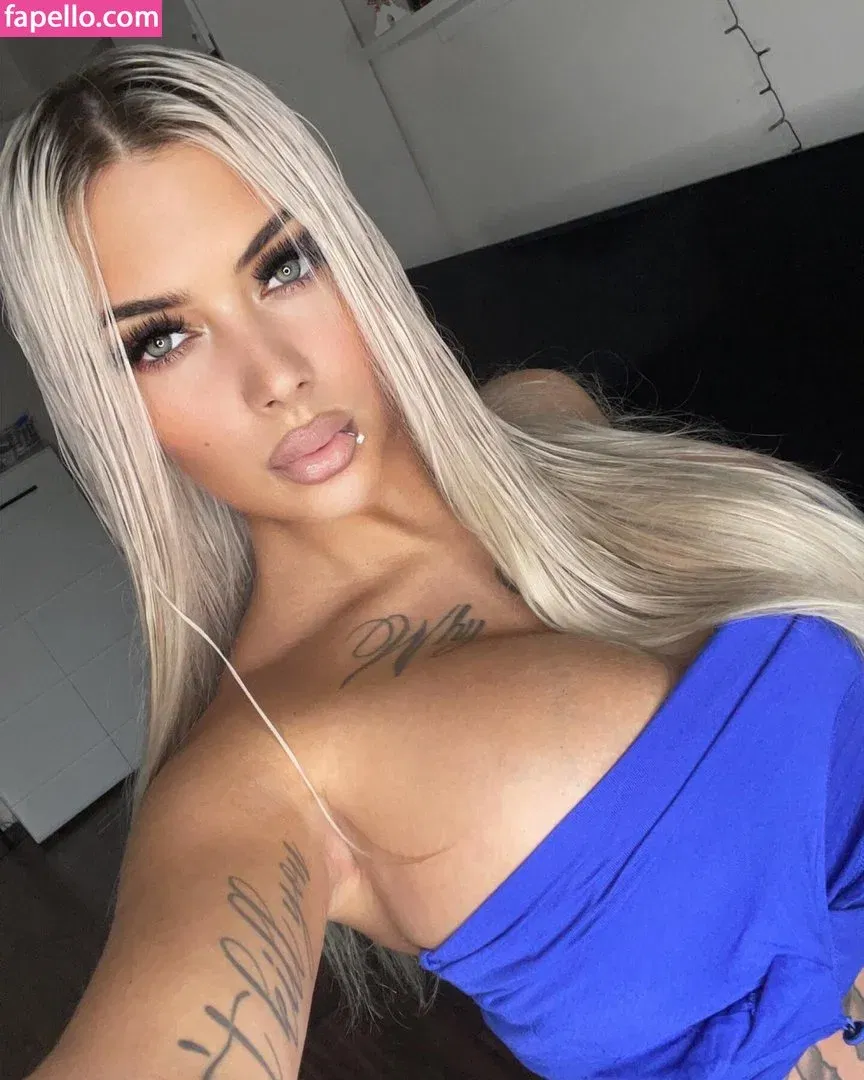 Deminecka Onlyfans Photo Gallery 