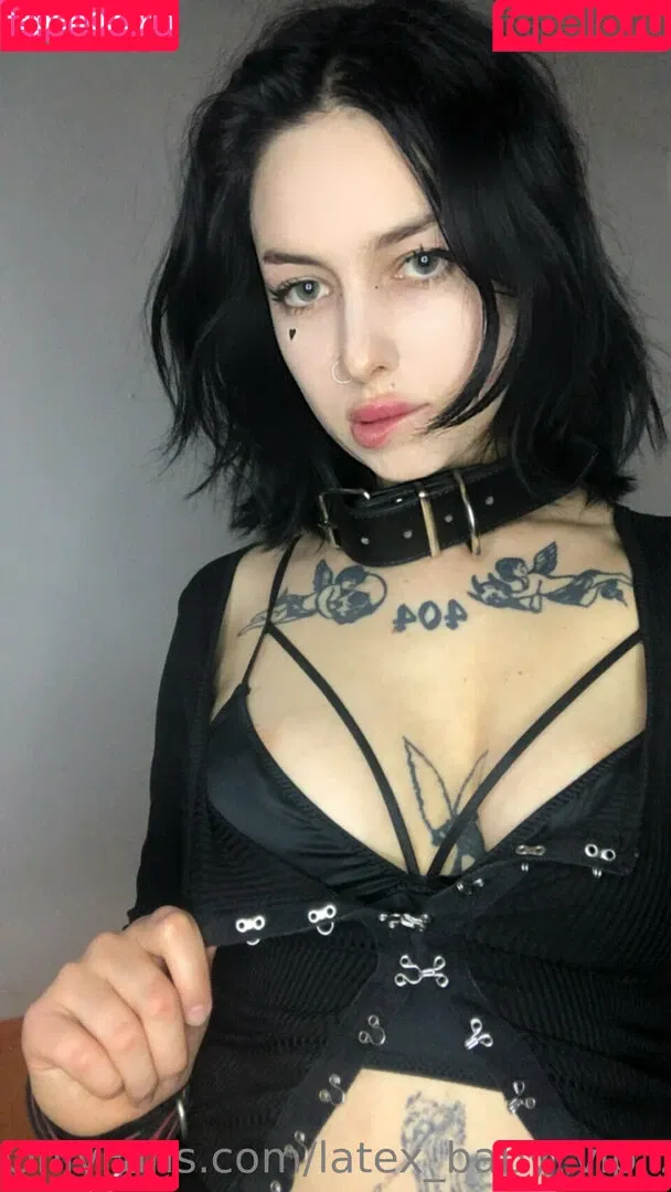 Latex_baby_vip_2000 Onlyfans Photo Gallery 