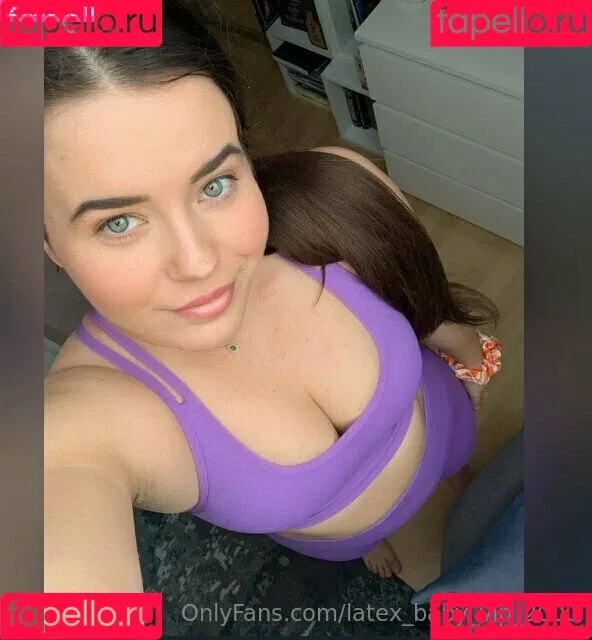 Latex_baby_vip_2000 Onlyfans Photo Gallery 