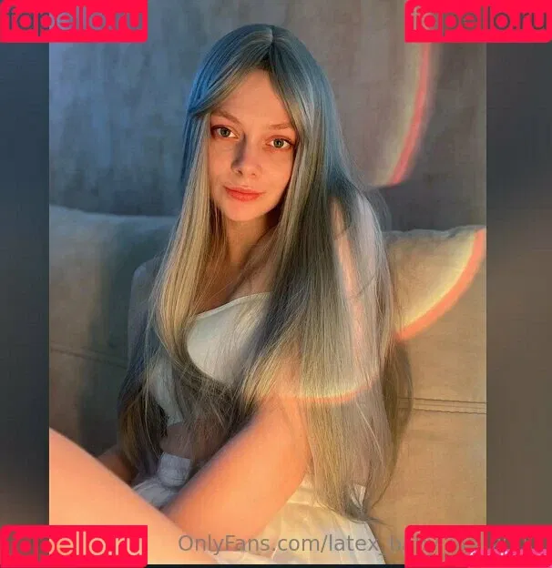 Latex_baby_vip_2000 Onlyfans Photo Gallery 