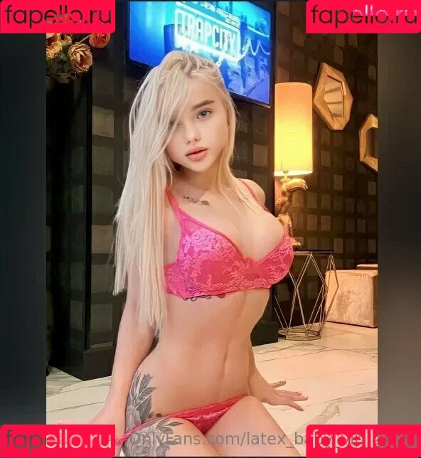 Latex_baby_vip_2000 Onlyfans Photo Gallery 