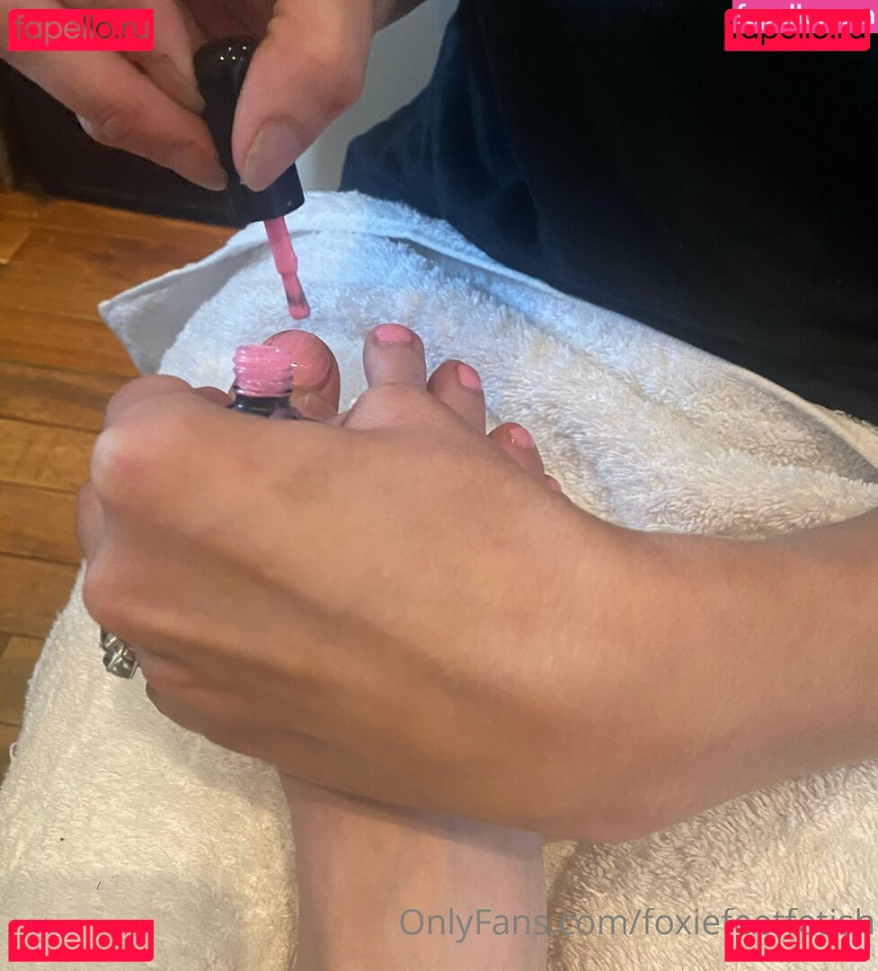 foxiefeetfetish Nude Onlyfans Photo 9