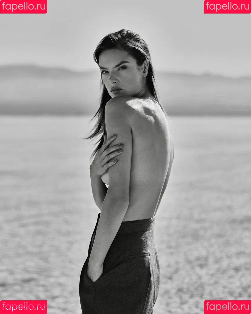 Alessandra Ambrosio Onlyfans Photo Gallery 