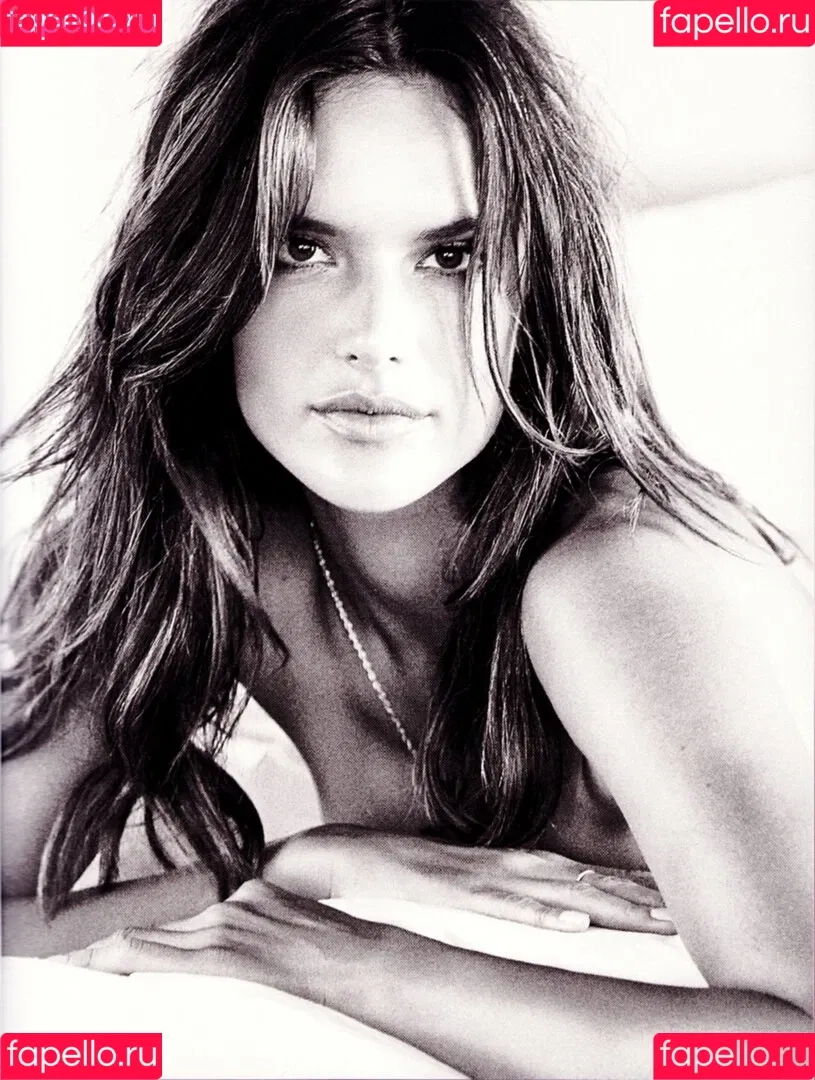 Alessandra Ambrosio Onlyfans Photo Gallery 