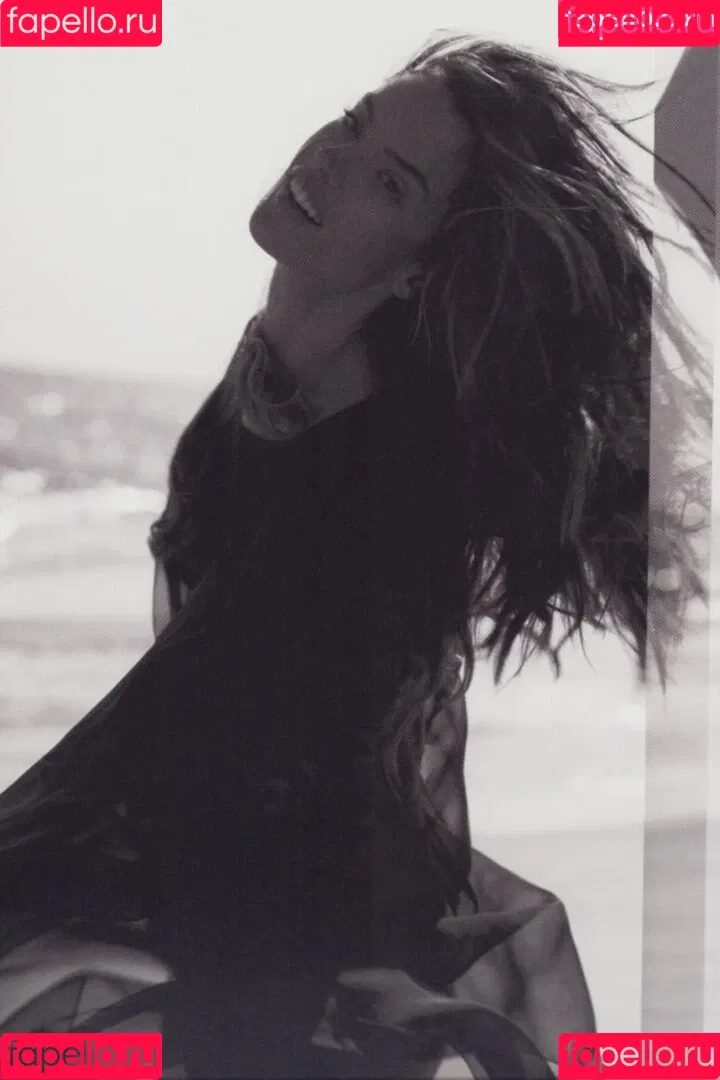 Alessandra Ambrosio Onlyfans Photo Gallery 