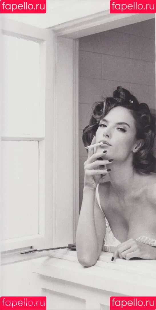 Alessandra Ambrosio Onlyfans Photo Gallery 