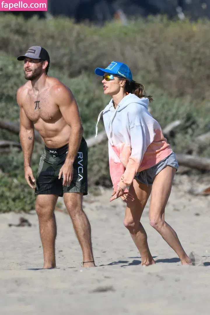 Alessandra Ambrosio Onlyfans Photo Gallery 