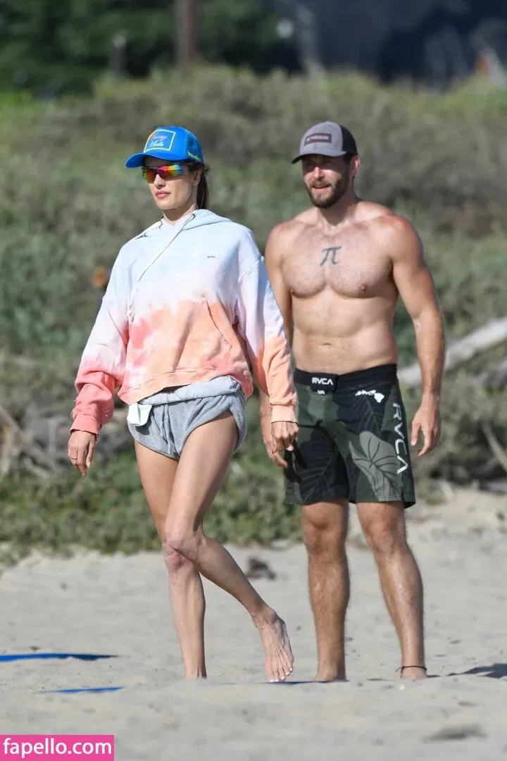 Alessandra Ambrosio Onlyfans Photo Gallery 