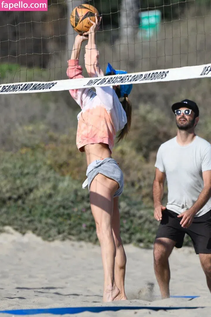 Alessandra Ambrosio Onlyfans Photo Gallery 