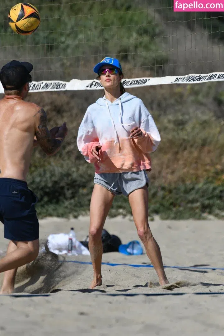 Alessandra Ambrosio Onlyfans Photo Gallery 