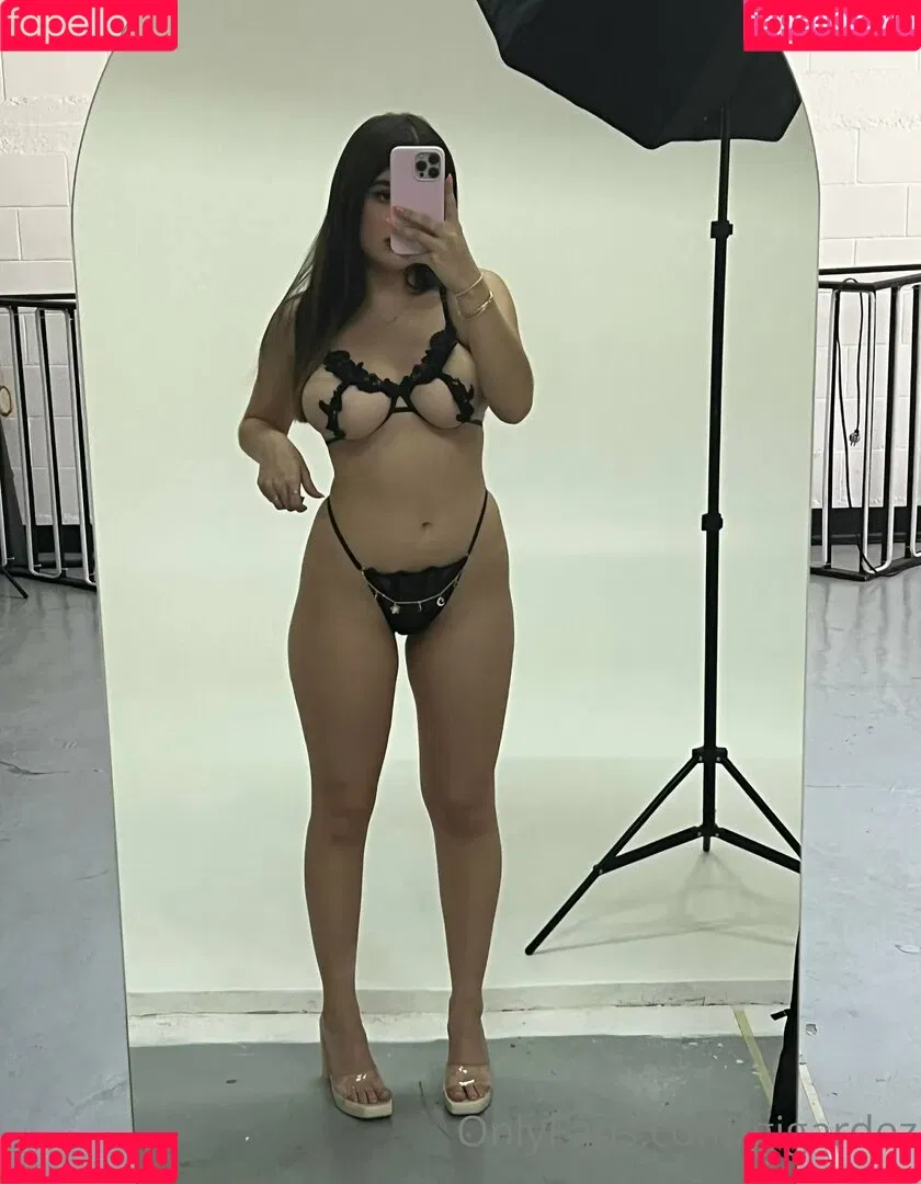Gabygardez Onlyfans Photo Gallery 
