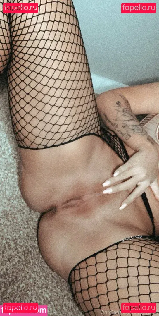 Gabygardez Onlyfans Photo Gallery 