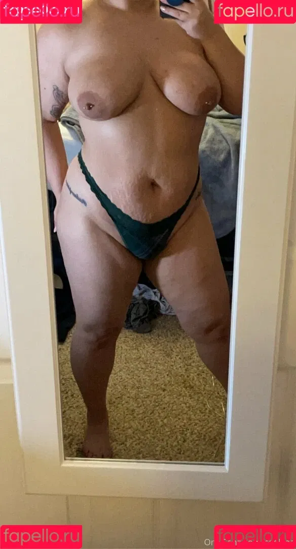 CeelCee Onlyfans Photo Gallery 
