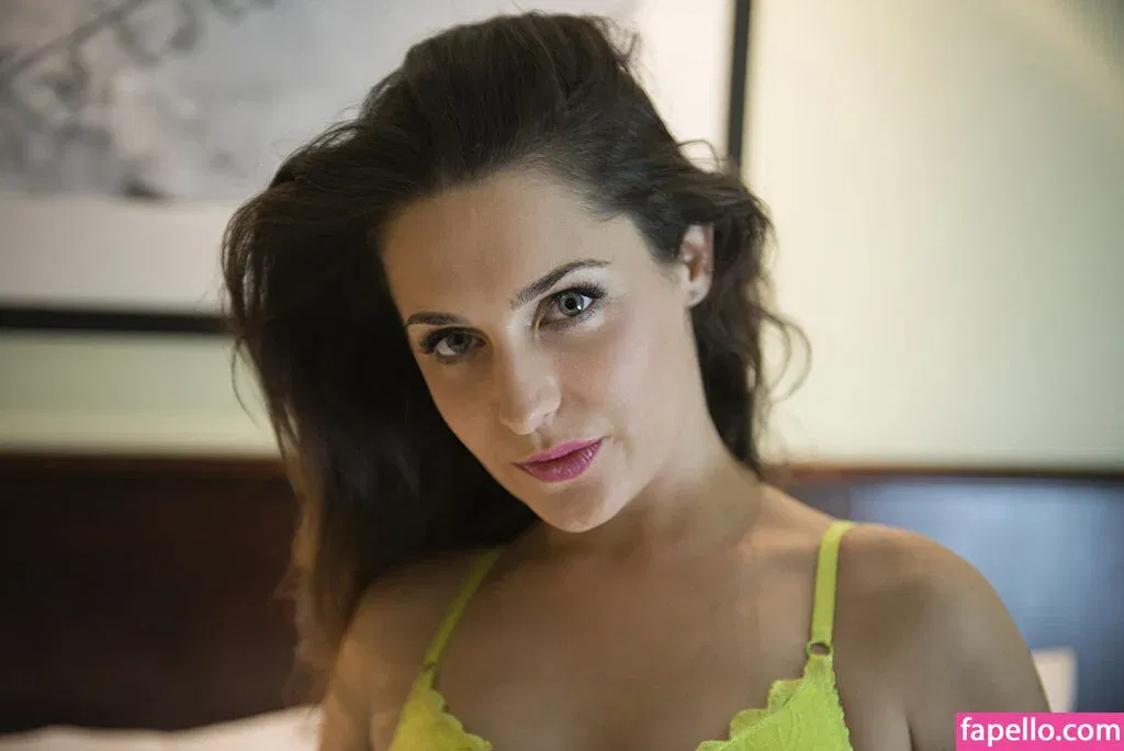 Tilly McReese Onlyfans Photo Gallery 