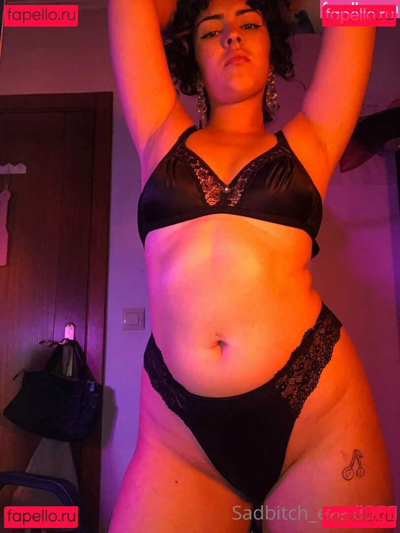 sadbitch_exe Nude Onlyfans Photo 48