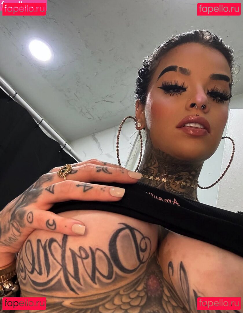 stephmarieinked Nude Onlyfans Photo 7
