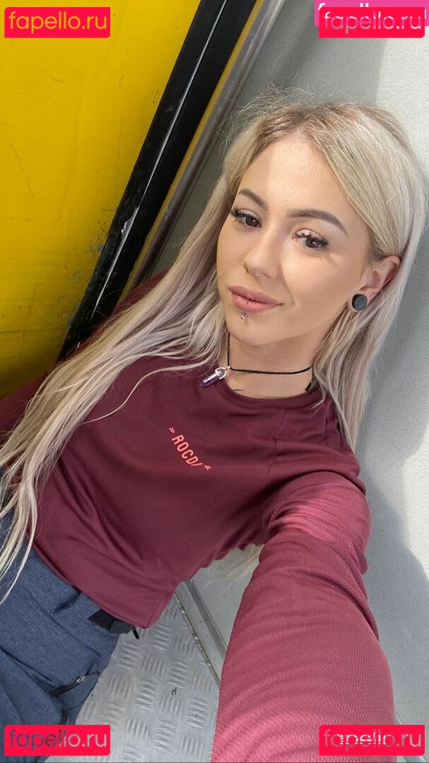 Natalkaa_Jk Nude Onlyfans Photo 5