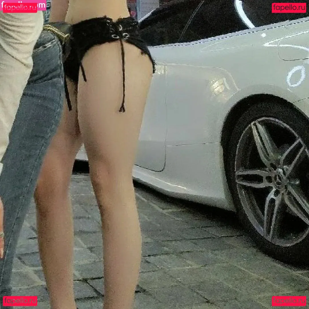 zlzzlz95 Onlyfans Photo Gallery 