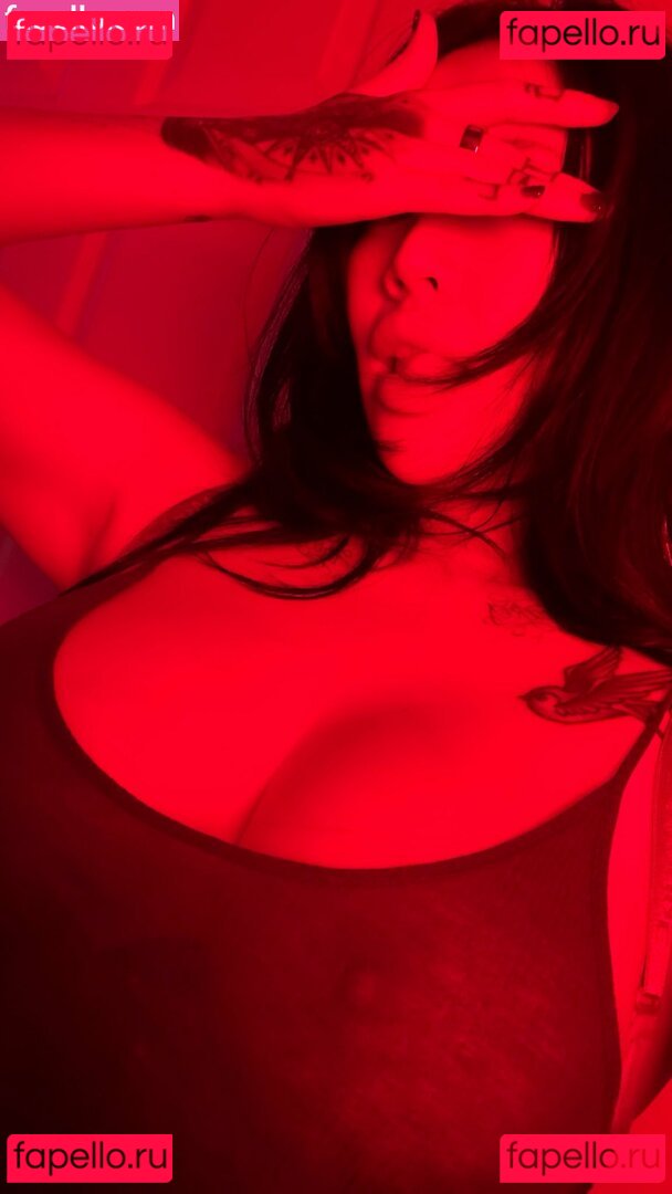 Heidikinnns Nude Onlyfans Photo 5