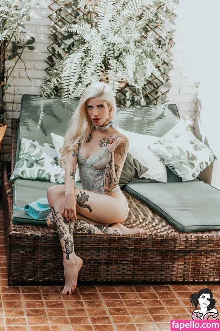 serenna Onlyfans Photo Gallery 