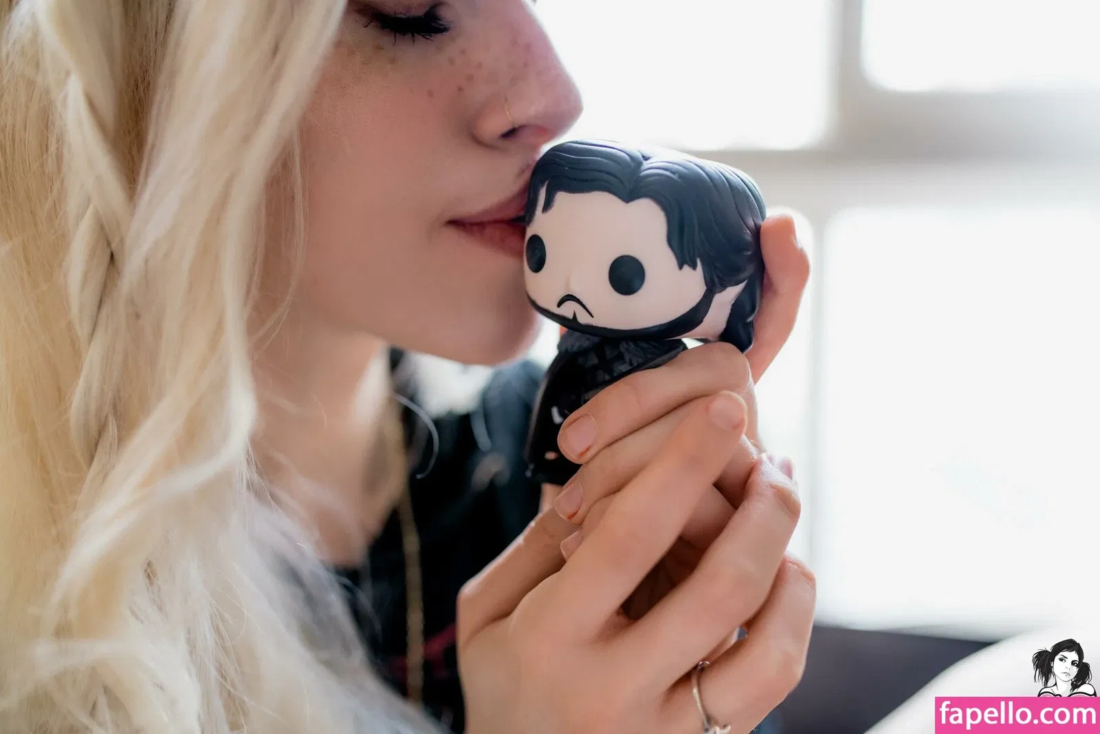 serenna Onlyfans Photo Gallery 