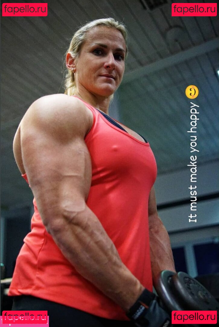 Lenka Feren?uková Nude Onlyfans Photo 30