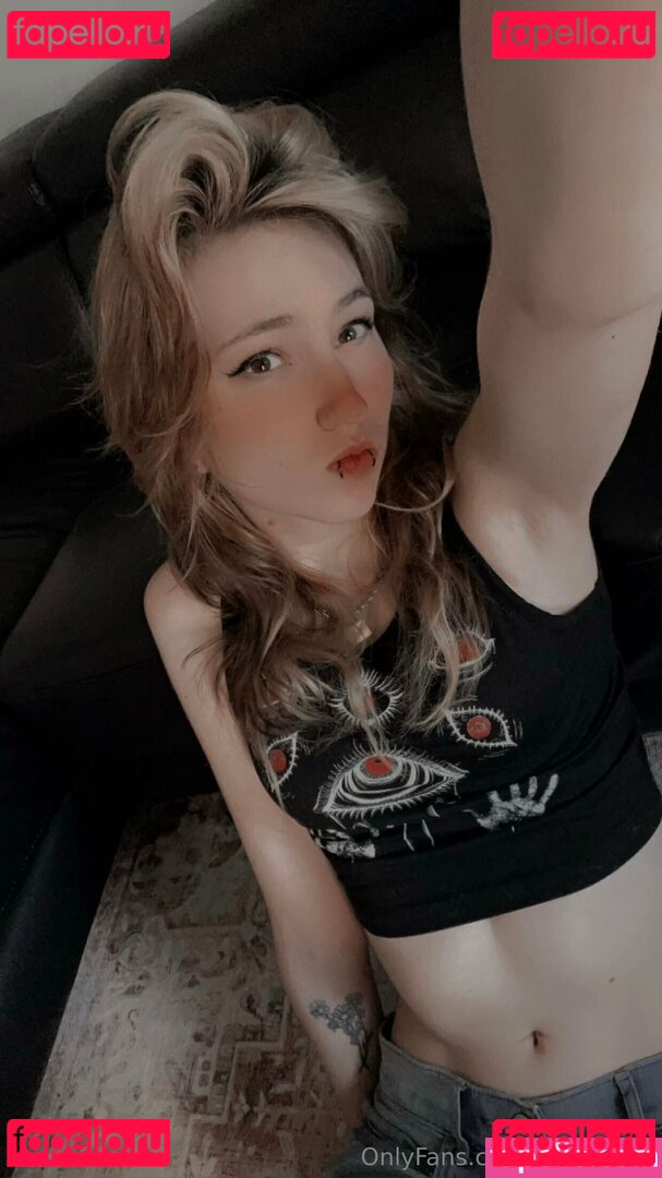 vixendeity Nude Onlyfans Photo 29