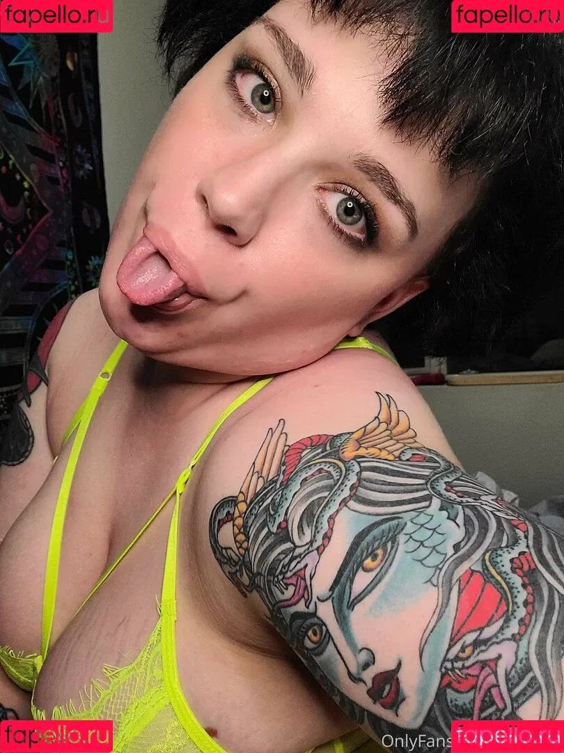 thequeenhasarrived Onlyfans Photo Gallery 