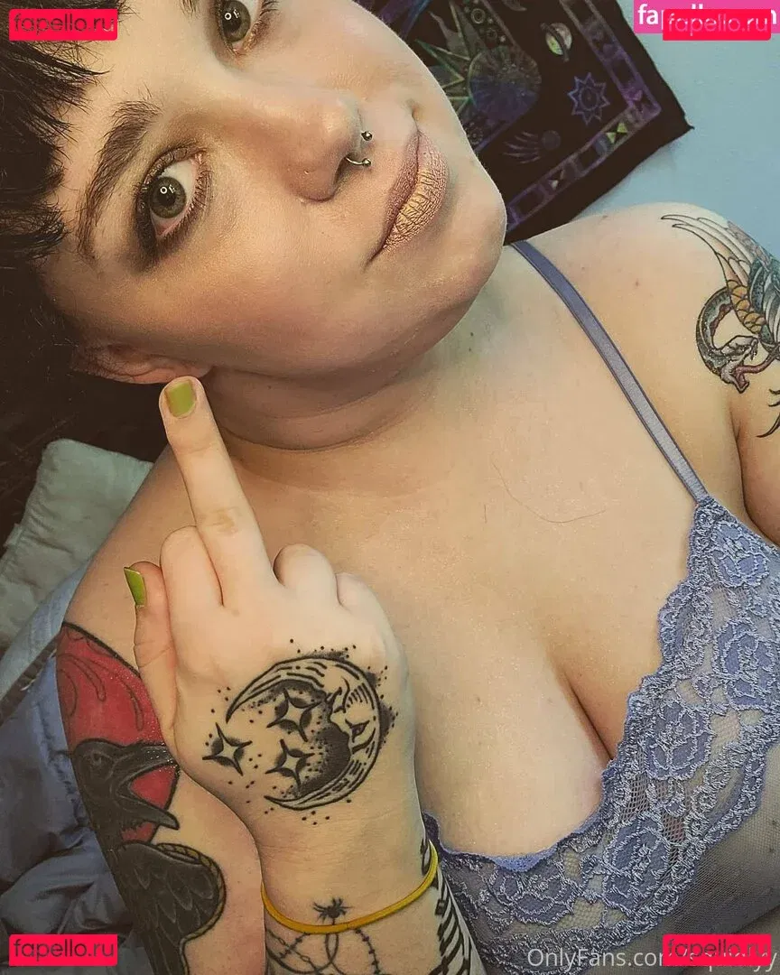 thequeenhasarrived Onlyfans Photo Gallery 