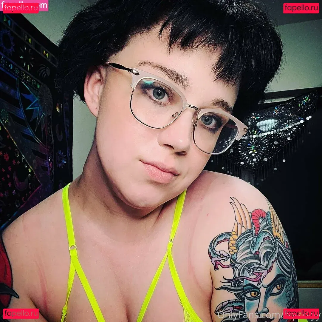 thequeenhasarrived Onlyfans Photo Gallery 