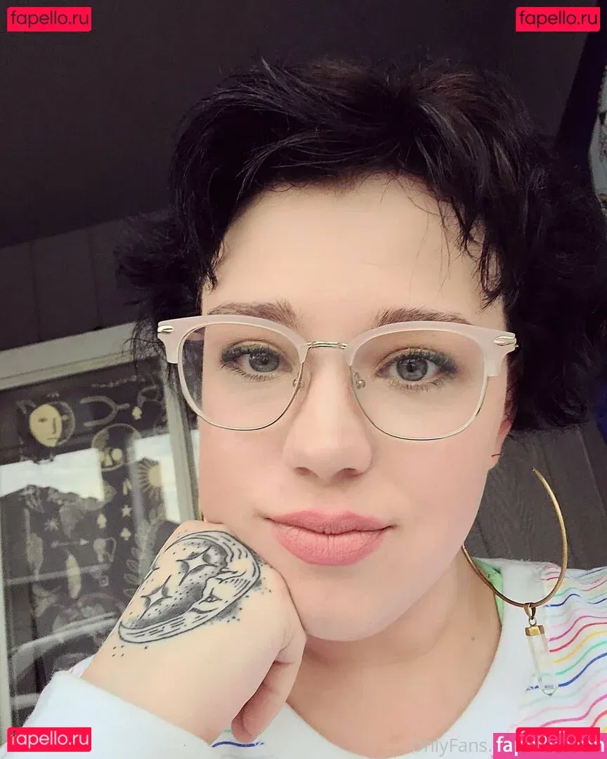 thequeenhasarrived Onlyfans Photo Gallery 