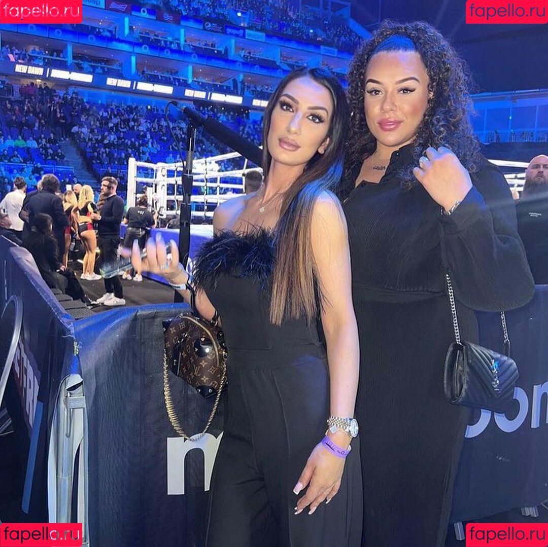 Payvand Mesbah Onlyfans Photo Gallery 