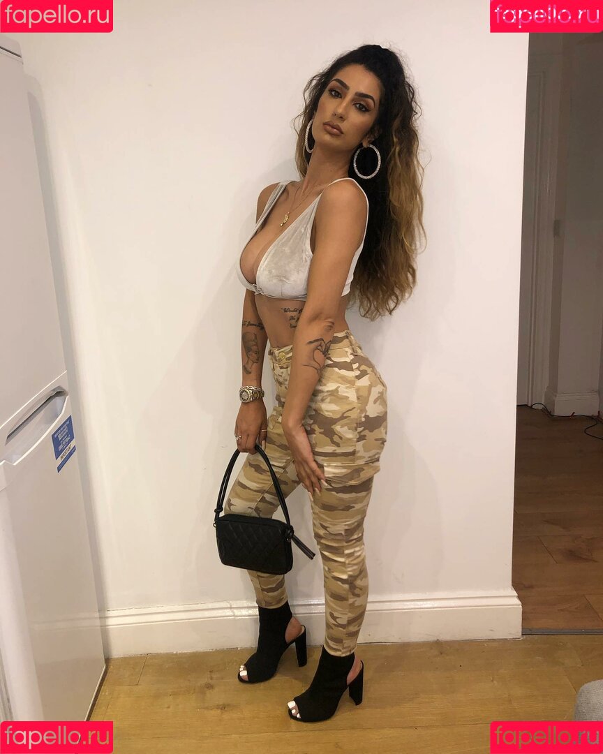 Payvand Mesbah Onlyfans Photo Gallery 