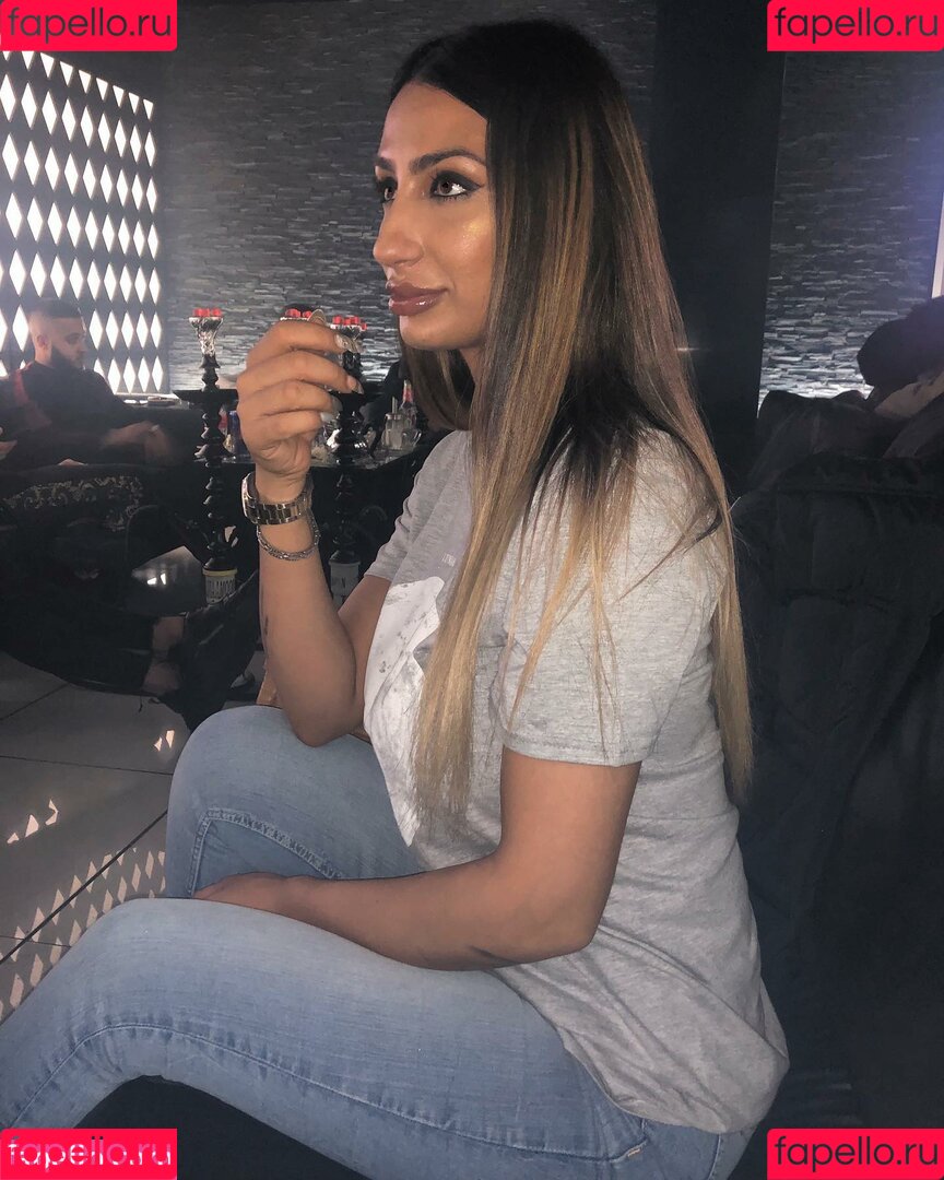 Payvand Mesbah Onlyfans Photo Gallery 