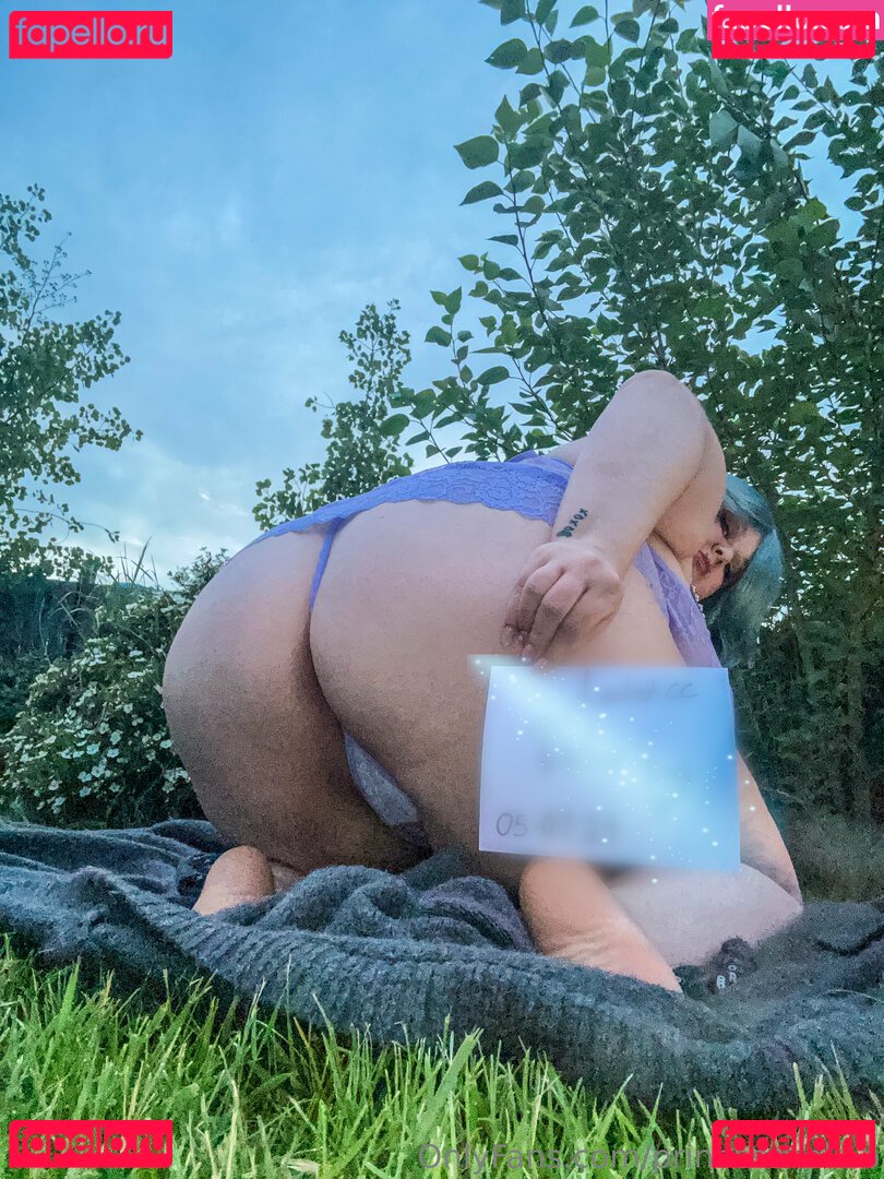 princessveliab Nude Onlyfans Photo 17