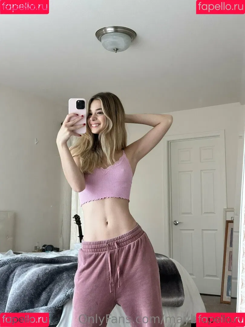 maybemollyy Onlyfans Photo Gallery 