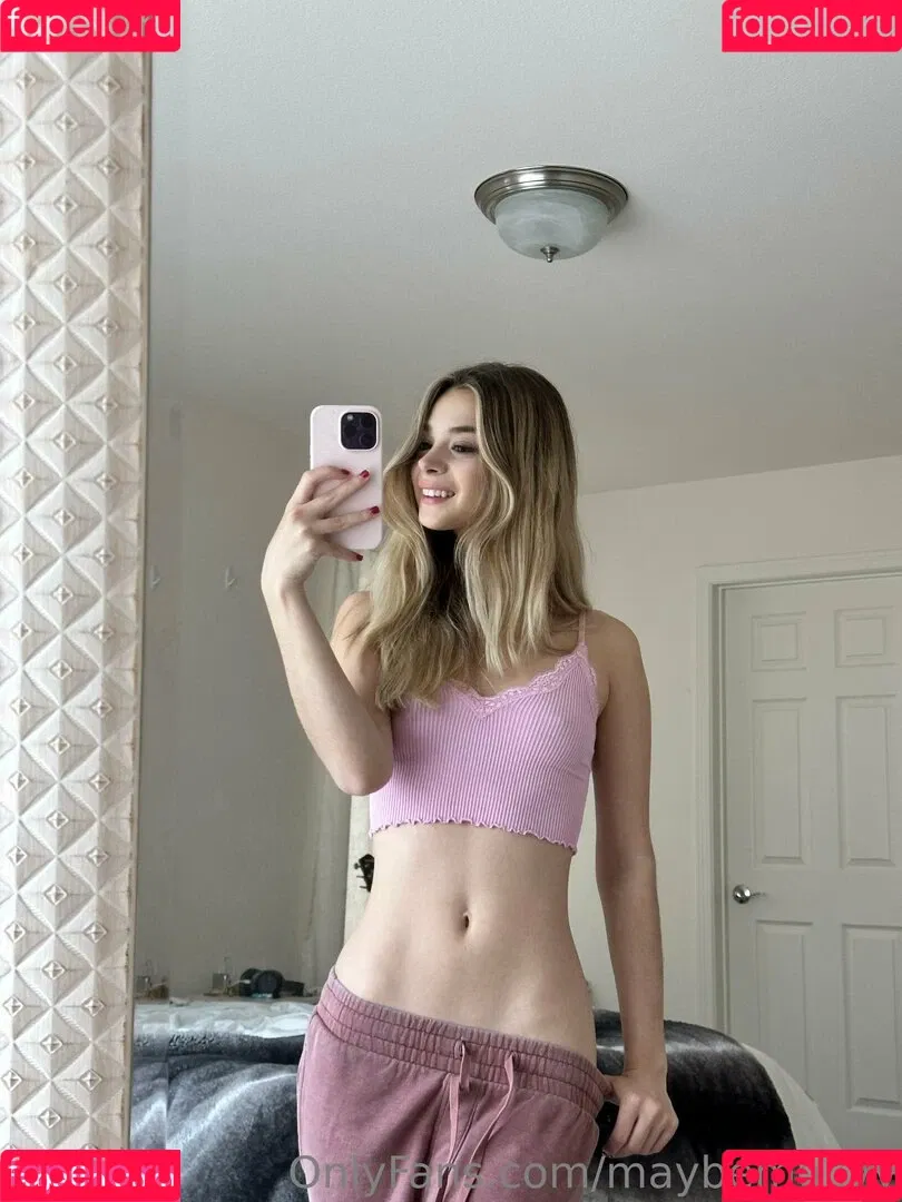 maybemollyy Onlyfans Photo Gallery 