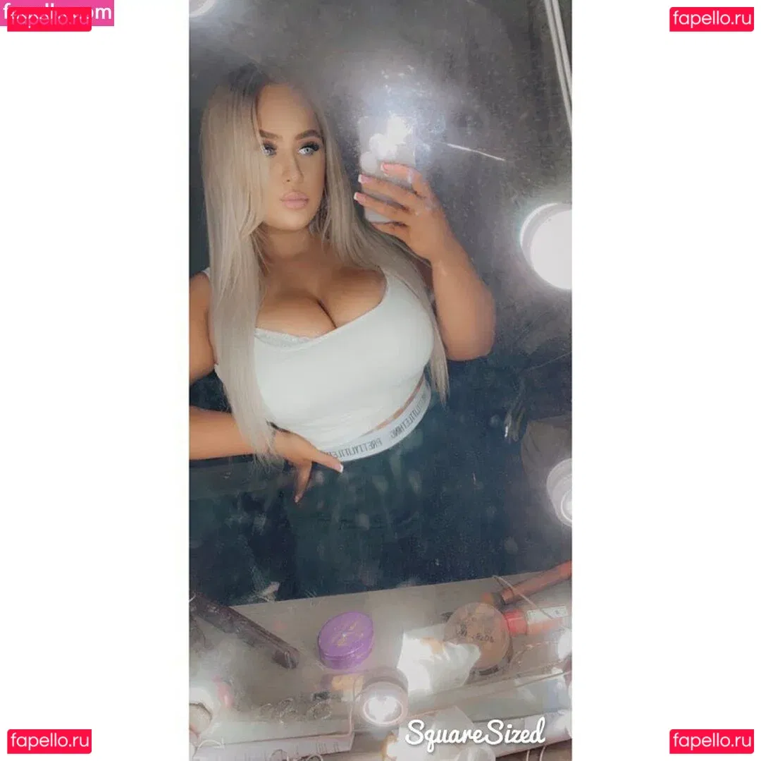 maybemollyy Onlyfans Photo Gallery 