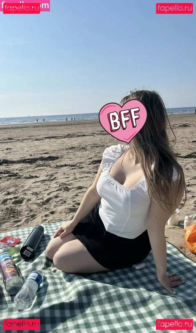 Tinypeachpuff Onlyfans Photo Gallery 