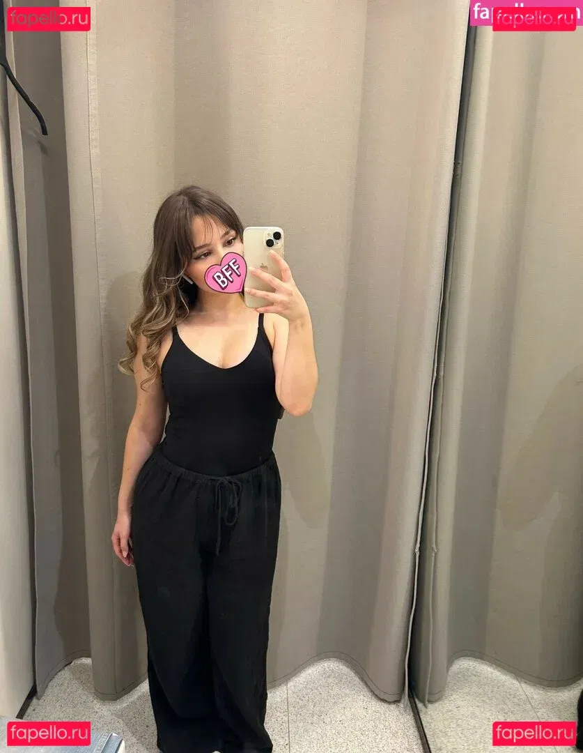 Tinypeachpuff Onlyfans Photo Gallery 