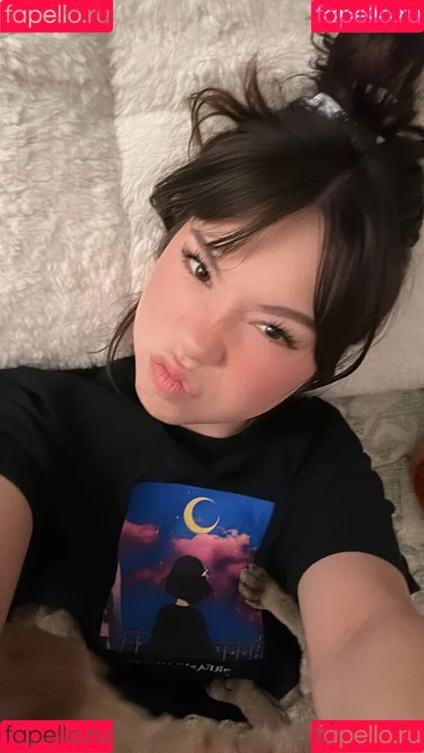 QuarterJade Onlyfans Photo Gallery 